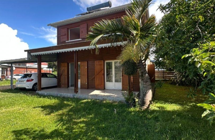 Vente Maison 120m&sup2; 4 pièces Sainte Suzanne