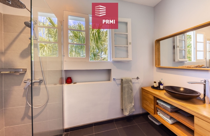 Vente Maison 201m&sup2; 6 pi&egrave;ces La Montagne