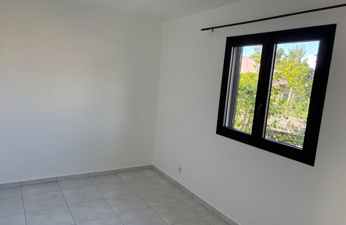 Location Maison 112.5m&sup2; 5 pi&egrave;ces Bras-Panon