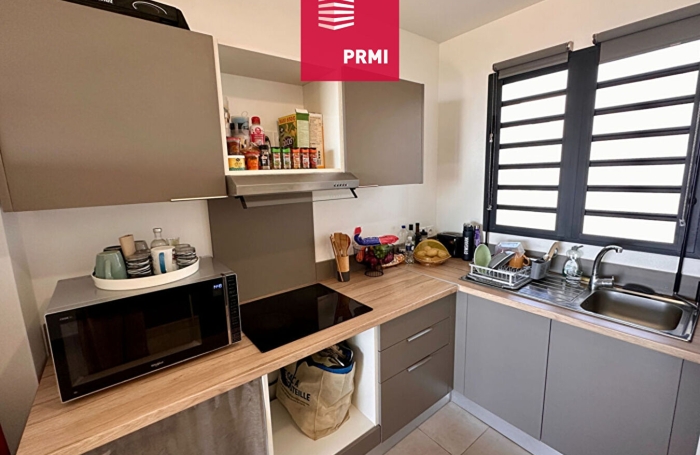 Vente Appartement 44m&sup2; 2 pi&egrave;ces Saint Gilles Les Hauts