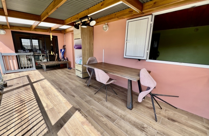 SAINT PHILIPPE 97442 - MAISON EN BON &Eacute;TAT G&Eacute;N&Eacute;RAL - VARANGUE - TERRAIN PLAT