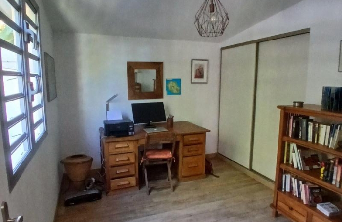 Vente Maison 143m&sup2; 5 pièces Piton Saint Leu