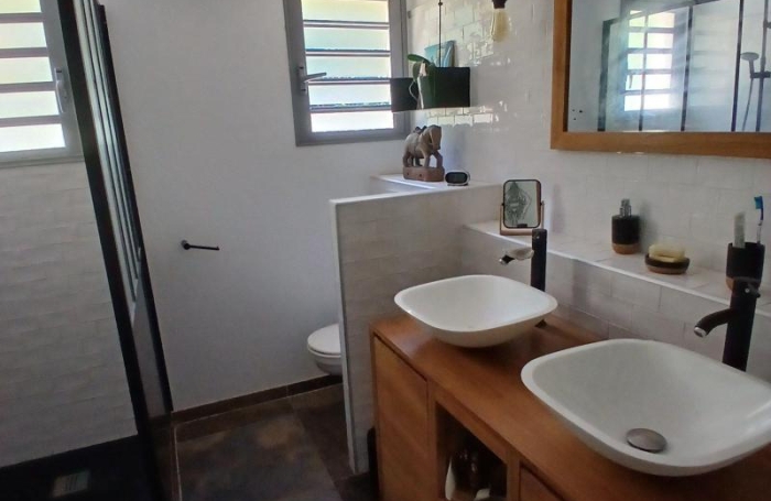 Vente Maison 143m&sup2; 5 pièces Piton Saint Leu