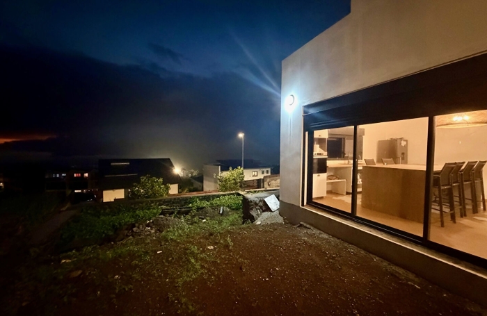 Location Maison 96m&sup2; 5 pi&egrave;ces Trois Bassins