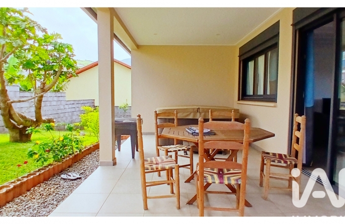 Vente Divers 102m&sup2; 3 pièces Saint Joseph