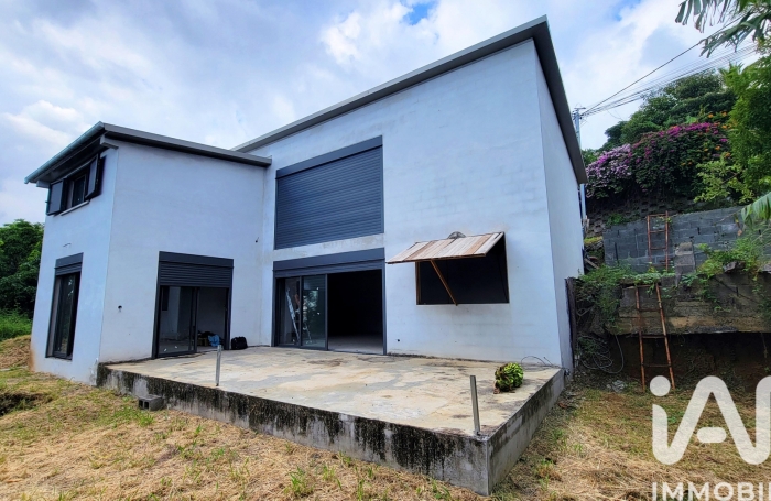 Vente Maison 127m&sup2; 4 pièces Piton Saint Leu
