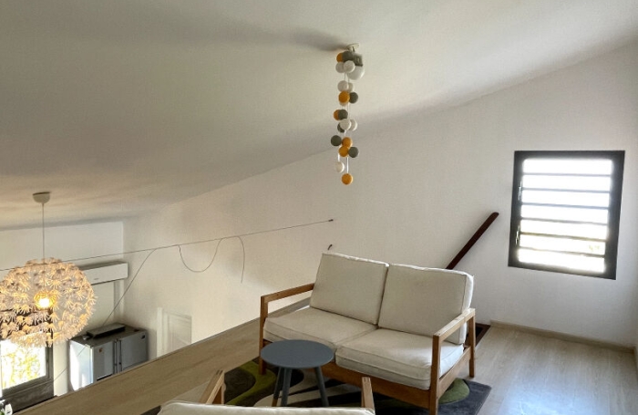 Location Maison 101m&sup2; 4 pi&egrave;ces Saint-Pierre