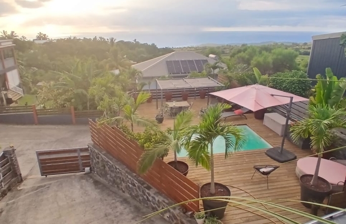 Vente Maison 110m&sup2; 4 pièces La Saline les Hauts