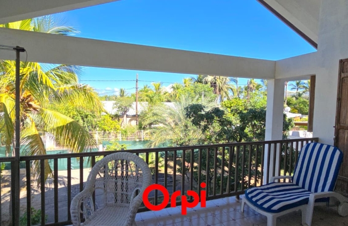 Vente Maison 185m&sup2; 4 pièces Saint Gilles les Bains