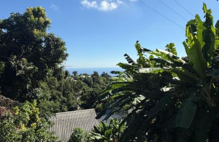 Vente Maison 93.86m&sup2; 4 pièces Saint Denis