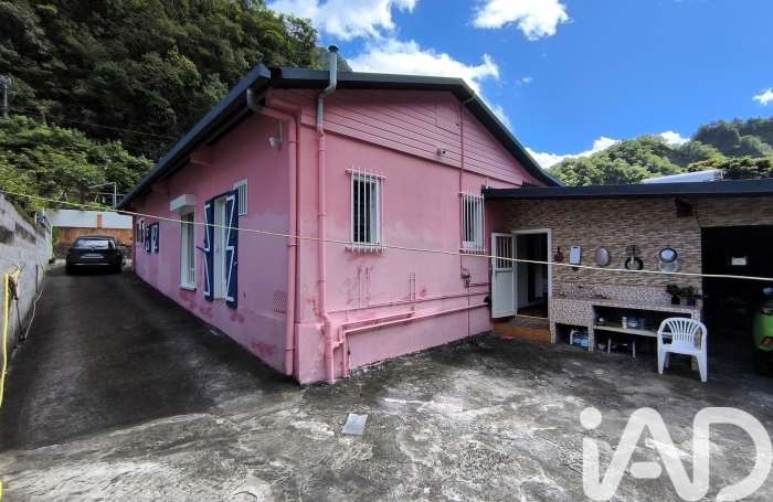 Vente Maison 92m&sup2; 4 pièces Rivi&egrave;re Saint Louis