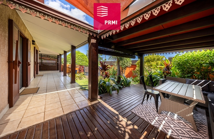 Vente Maison 119m&sup2; 4 pi&egrave;ces Saint Gilles Les Hauts