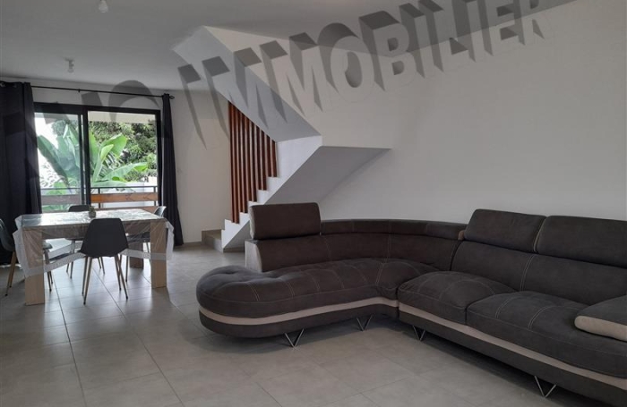 Location Maison 90m&sup2; 4 pi&egrave;ces Rivi&egrave;re Saint Louis