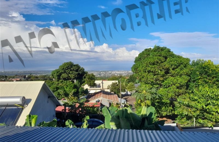 Location Maison 90m&sup2; 4 pi&egrave;ces Rivi&egrave;re Saint Louis