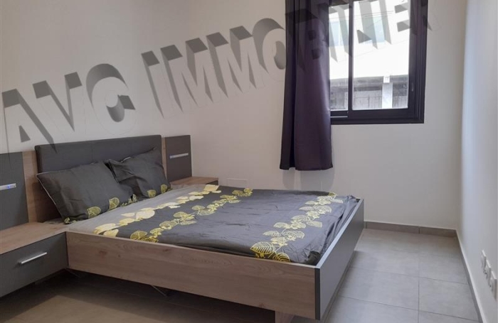 Location Maison 90m&sup2; 4 pi&egrave;ces Rivi&egrave;re Saint Louis
