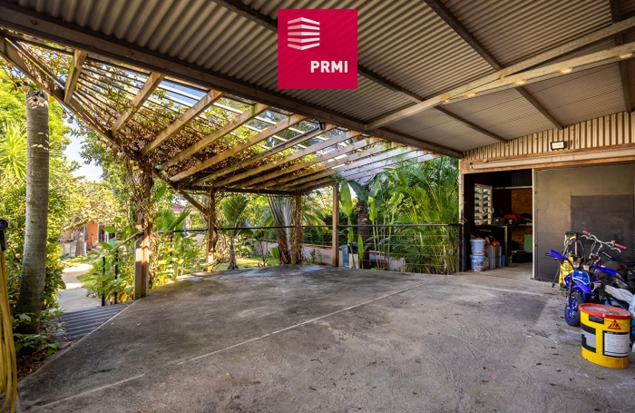 Vente Maison 152m&sup2; 6 pi&egrave;ces La Saline les Hauts