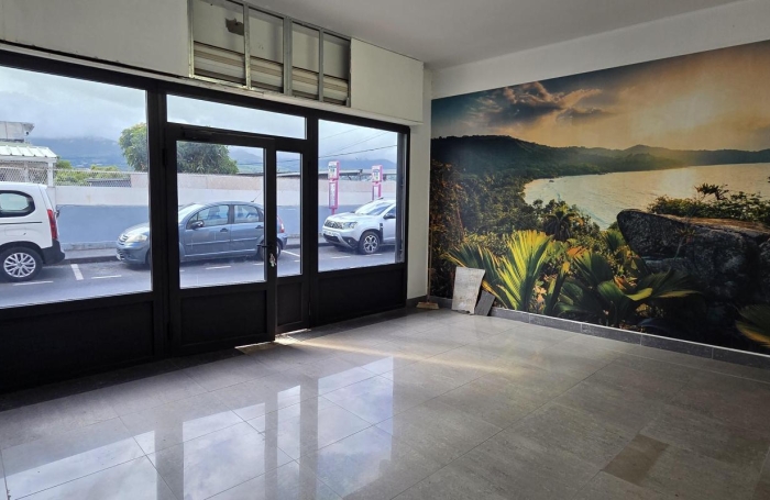 Location Local commercial 120m&sup2; 1 pièce Saint Louis