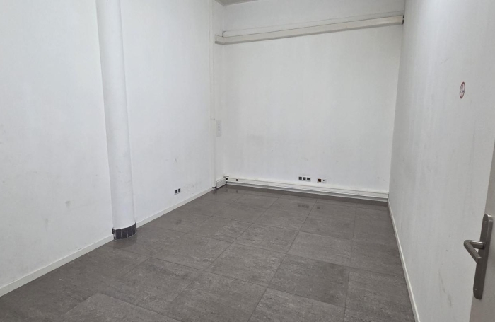 Location Local commercial 120m&sup2; 1 pièce Saint Louis