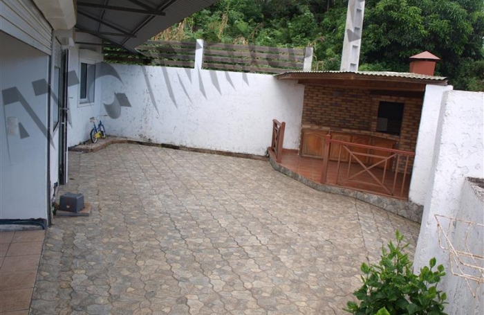 Location Maison 130m&sup2; 4 pi&egrave;ces Bois de Nefles St Paul