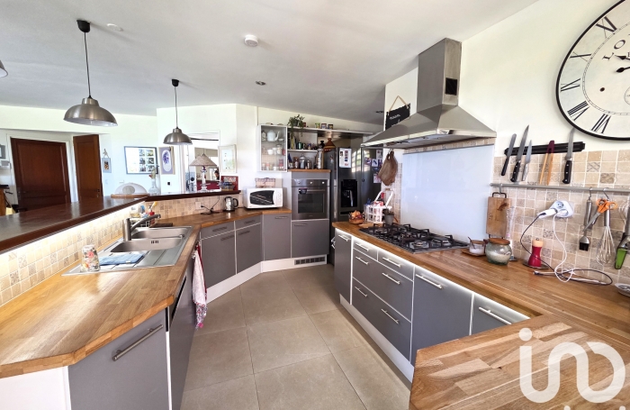 Vente Maison 160m&sup2; 4 pièces Saint Gilles les Bains