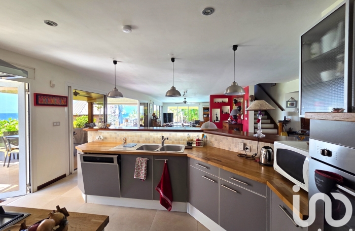 Vente Maison 160m&sup2; 4 pièces Saint Gilles les Bains