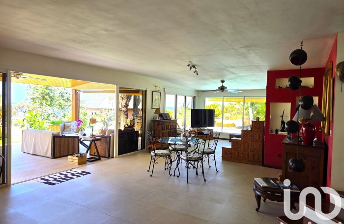 Vente Maison 160m&sup2; 4 pièces Saint Gilles les Bains