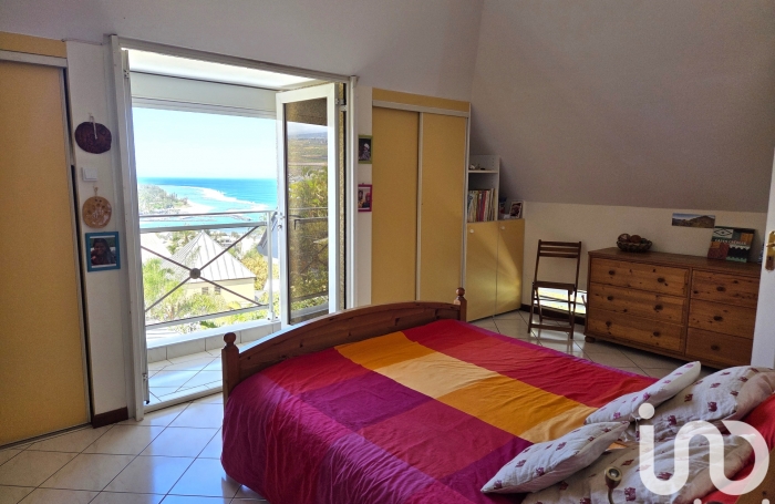 Vente Maison 160m&sup2; 4 pièces Saint Gilles les Bains