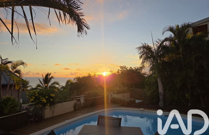 Vente Maison 160m&sup2; 4 pièces Saint Gilles les Bains