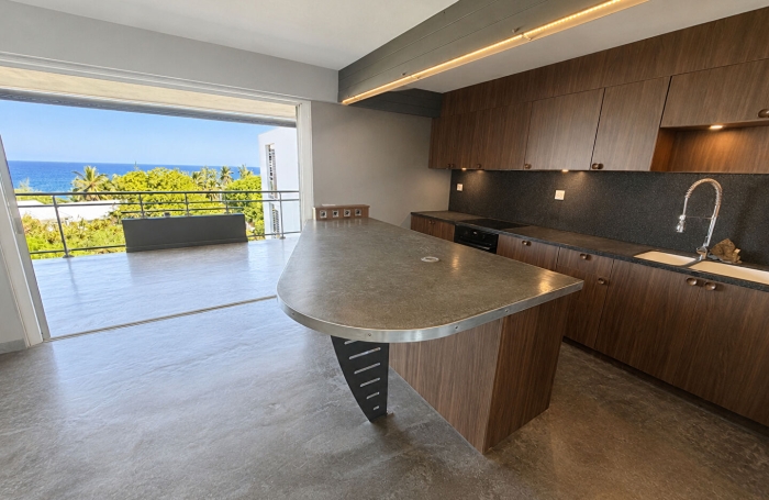 Location Appartement 76.29m&sup2; 4 pi&egrave;ces Saint Gilles les Bains
