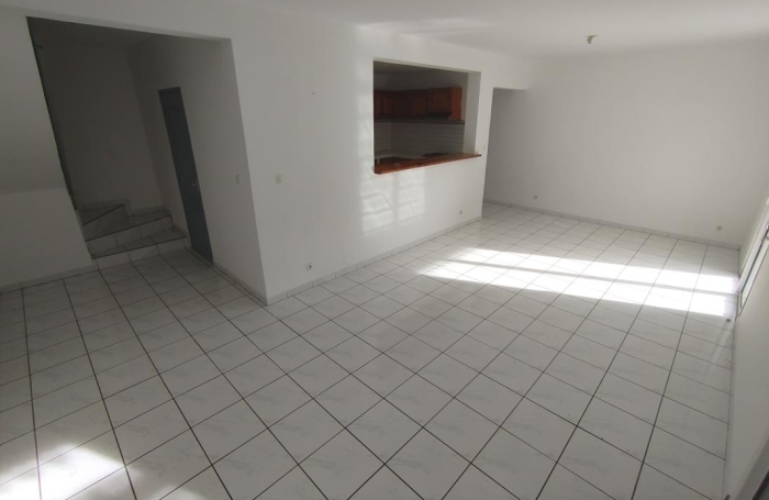 Location Appartement 92.25m&sup2; 4 pièces Saint Louis