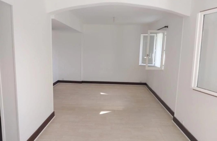 Location Maison 180m&sup2; 6 pièces Sainte Clotilde