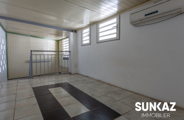 Location Appartement 35m&sup2; 2 pi&egrave;ces Saint-Pierre