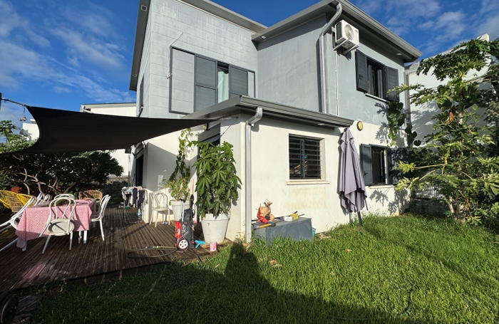 Location Maison 93.34m&sup2; 4 pi&egrave;ces Sainte Marie