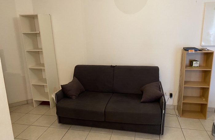 &Agrave; louer &agrave; Saint-Denis : appartement petite surface de 20m2