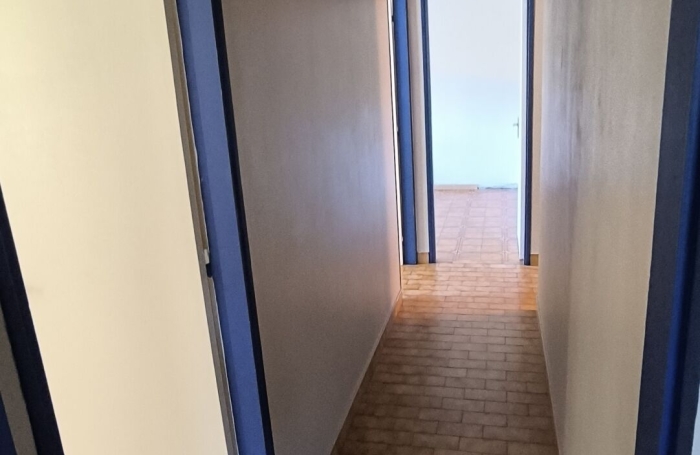 Vente Maison 165m&sup2; 7 pièces L'Entre Deux