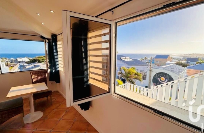 Vente Local commercial 41m&sup2; 2 pièces Saint-Pierre