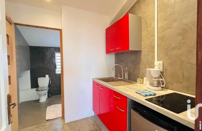 Vente Local commercial 41m&sup2; 2 pièces Saint-Pierre