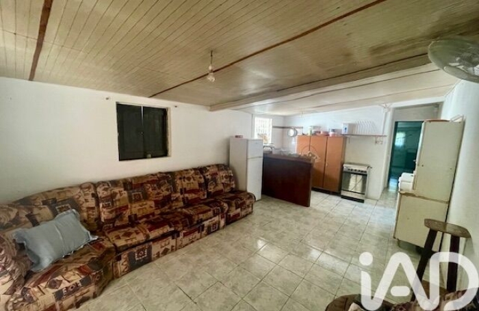 Vente Maison 130m&sup2; 6 pièces Saint Denis