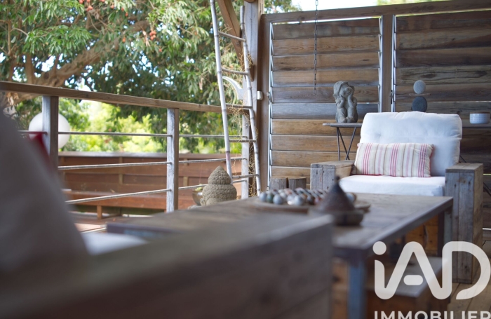 Vente Maison 223m&sup2; 7 pièces Les Avirons