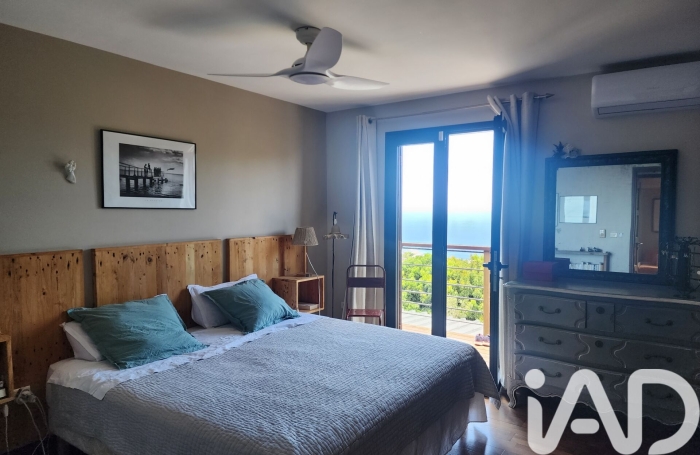 Vente Maison 223m&sup2; 7 pièces Les Avirons
