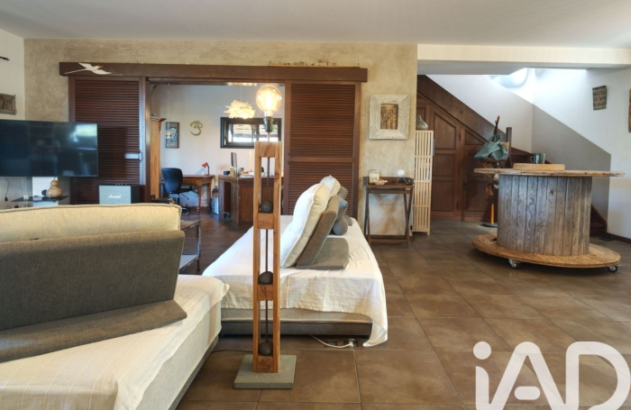 Vente Maison 223m&sup2; 7 pièces Les Avirons