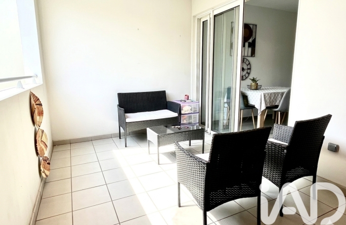 Vente Appartement 53m&sup2; 2 pièces Saint Paul