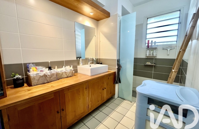 Vente Appartement 53m&sup2; 2 pièces Saint Paul