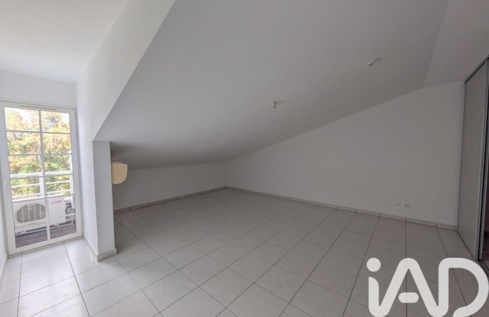 Vente Appartement 54m&sup2; 2 pièces Ravine des Cabris
