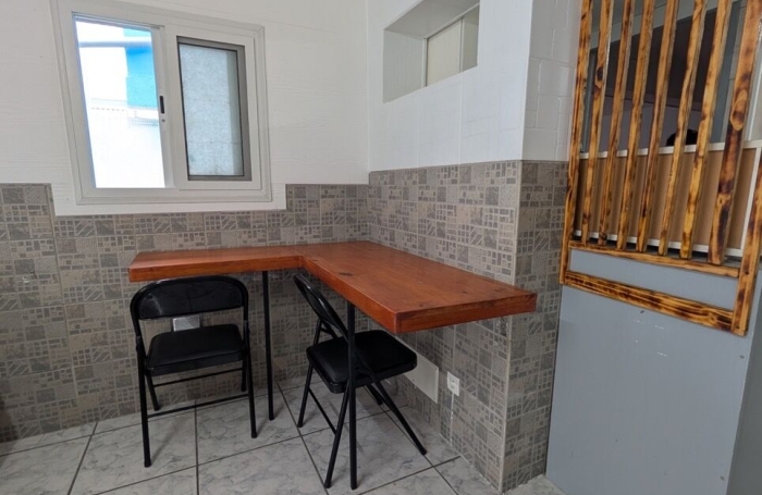 Vente Divers 336m&sup2; 14 pièces Le Tampon