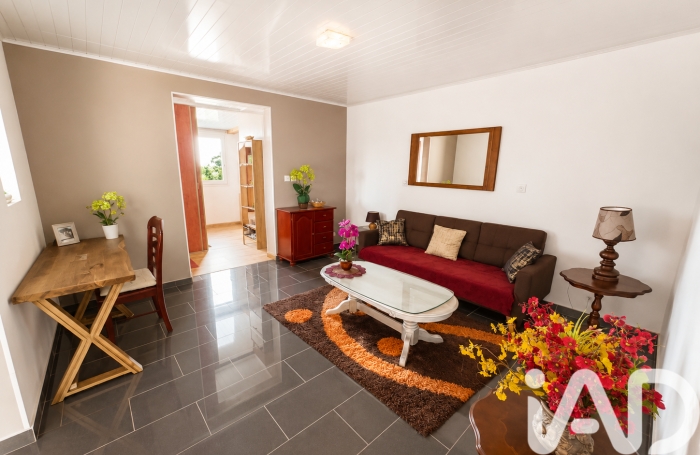 Vente Maison 110m&sup2; 6 pièces Trois Bassins