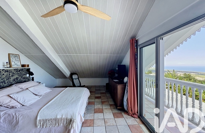 Vente Maison 260m&sup2; 8 pièces Les Avirons