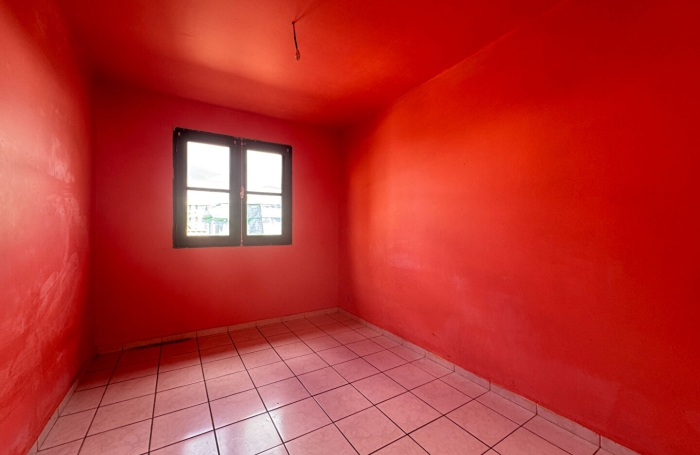 Vente Maison 65.3m&sup2; 4 pi&egrave;ces Sainte Clotilde