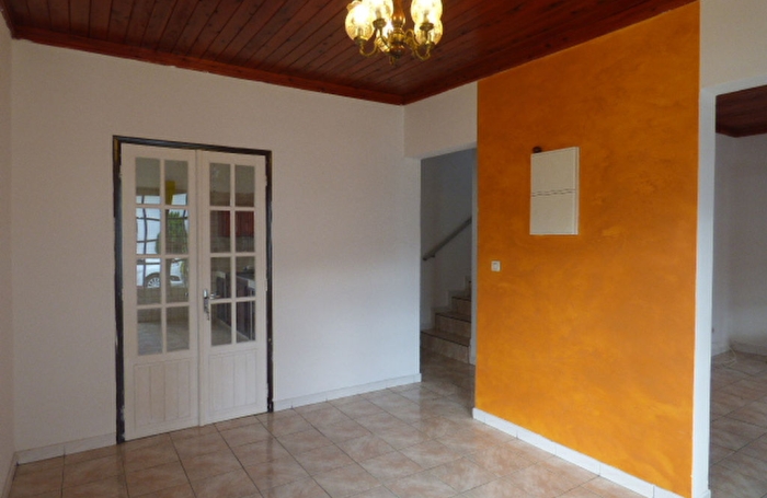 Location Maison 120.27m&sup2; 4 pi&egrave;ces Sainte Marie