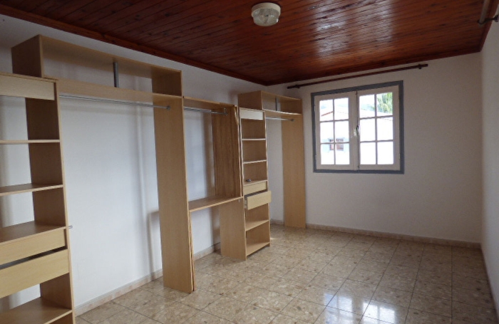 Location Maison 120.27m&sup2; 4 pi&egrave;ces Sainte Marie